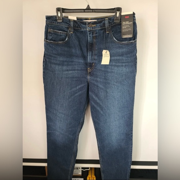Levi's Womens 70s High Rise Slim Fit Straight Leg Denim Jeans Dark Wash. 💕 - Picture 3 of 8